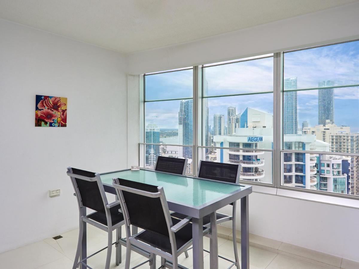 Serain Residences On 9 Hamilton Avenue Gold Coast Zewnętrze zdjęcie