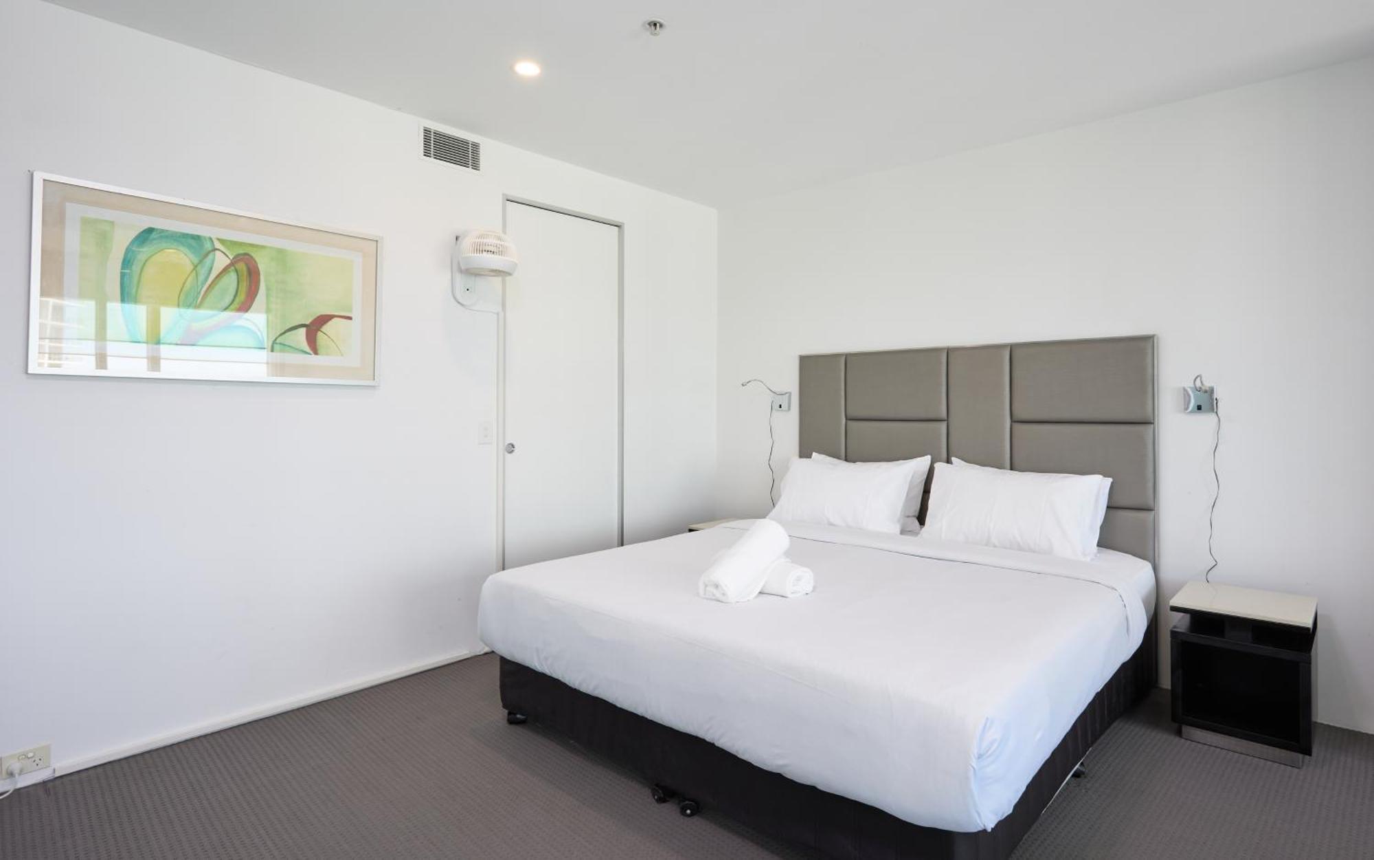 Serain Residences On 9 Hamilton Avenue Gold Coast Zewnętrze zdjęcie
