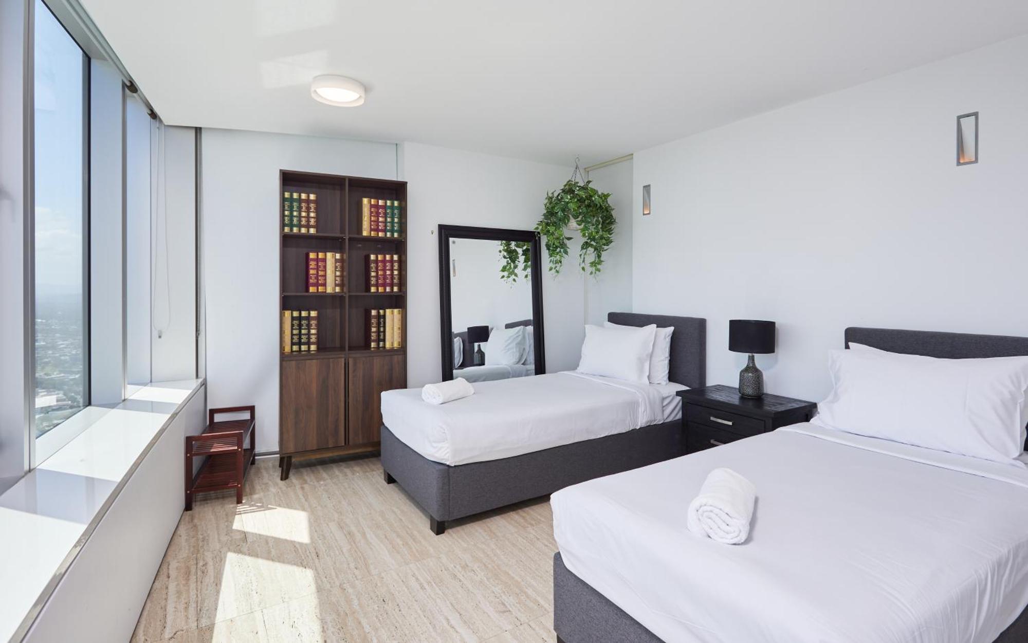 Serain Residences On 9 Hamilton Avenue Gold Coast Zewnętrze zdjęcie